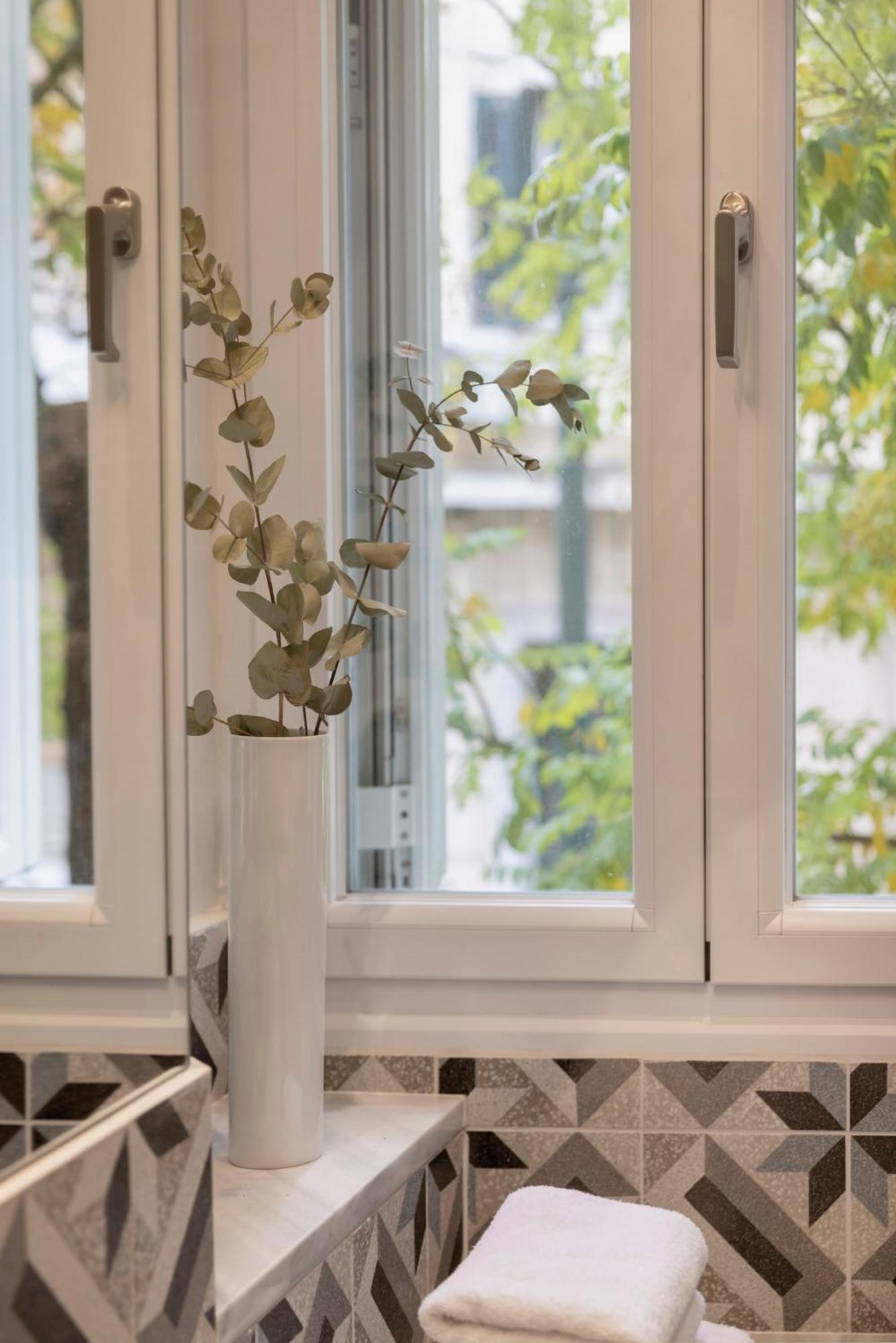 Acropolis Maisonette 3Br 6Ppl 15Min Metro&Museum Atenas Exterior foto