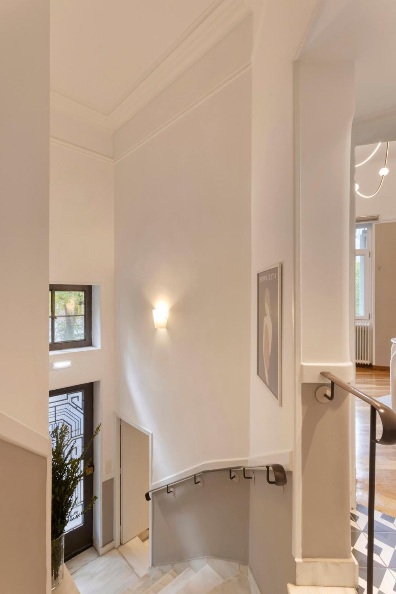 Acropolis Maisonette 3Br 6Ppl 15Min Metro&Museum Atenas Exterior foto